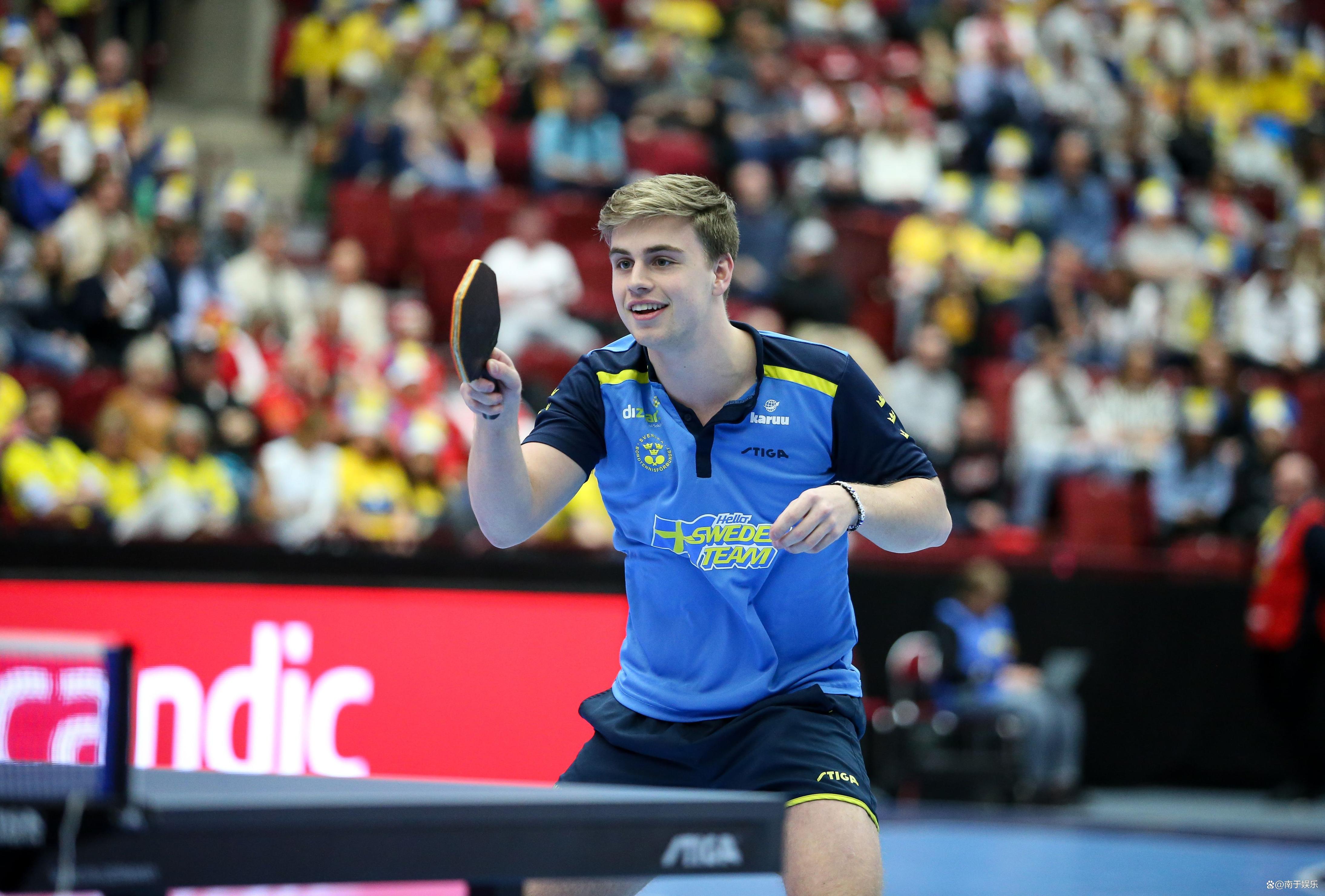 爱游戏官网-羽毛球队刷新世界纪录，马龙教练激动落泪！的简单介绍