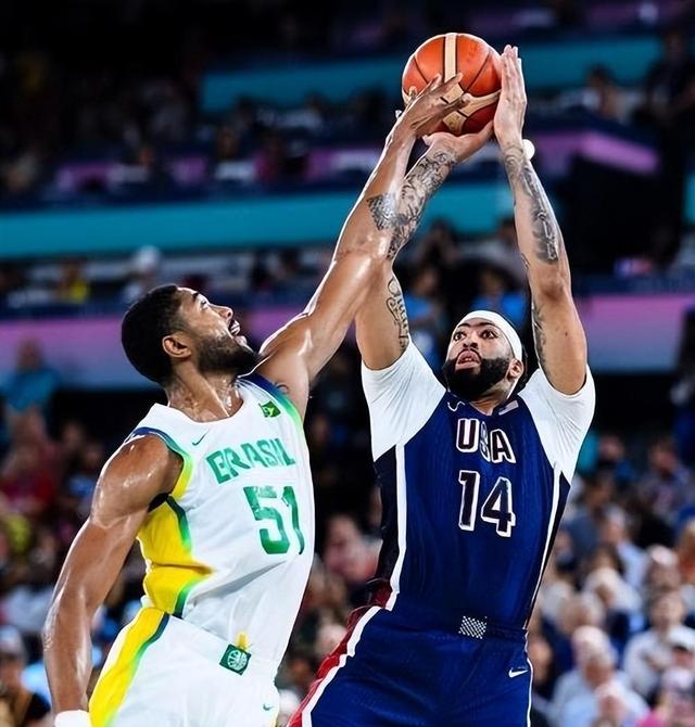 爱游戏官网-包含马龙关键时刻救险，湖人力保胜局拿下系列赛的词条