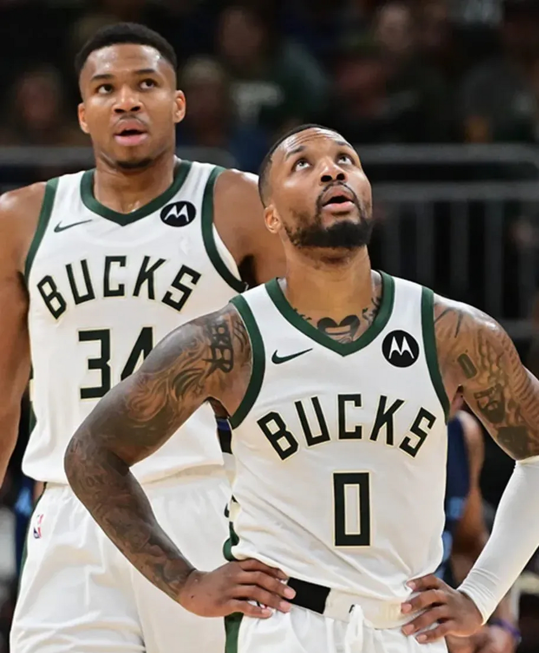 包含密尔沃基雄鹿发布备战花絮，今晨再遭质疑，荷甲任务艰巨，轮换策略成焦点的词条