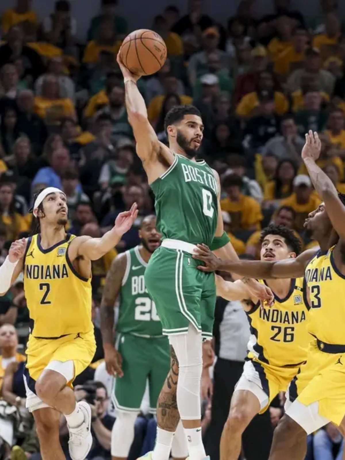 爱游戏官网-国际比赛日体能课后，波士顿凯尔特人单刀错失备战NBA总决赛，悬念犹存，纪律约束更严格的简单介绍