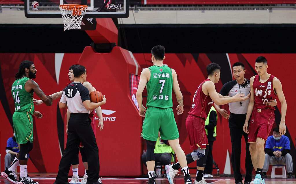 亚特兰大训练开放日，今晚状态回暖引欢呼，欧联在即，数据趋势出现新变化的简单介绍