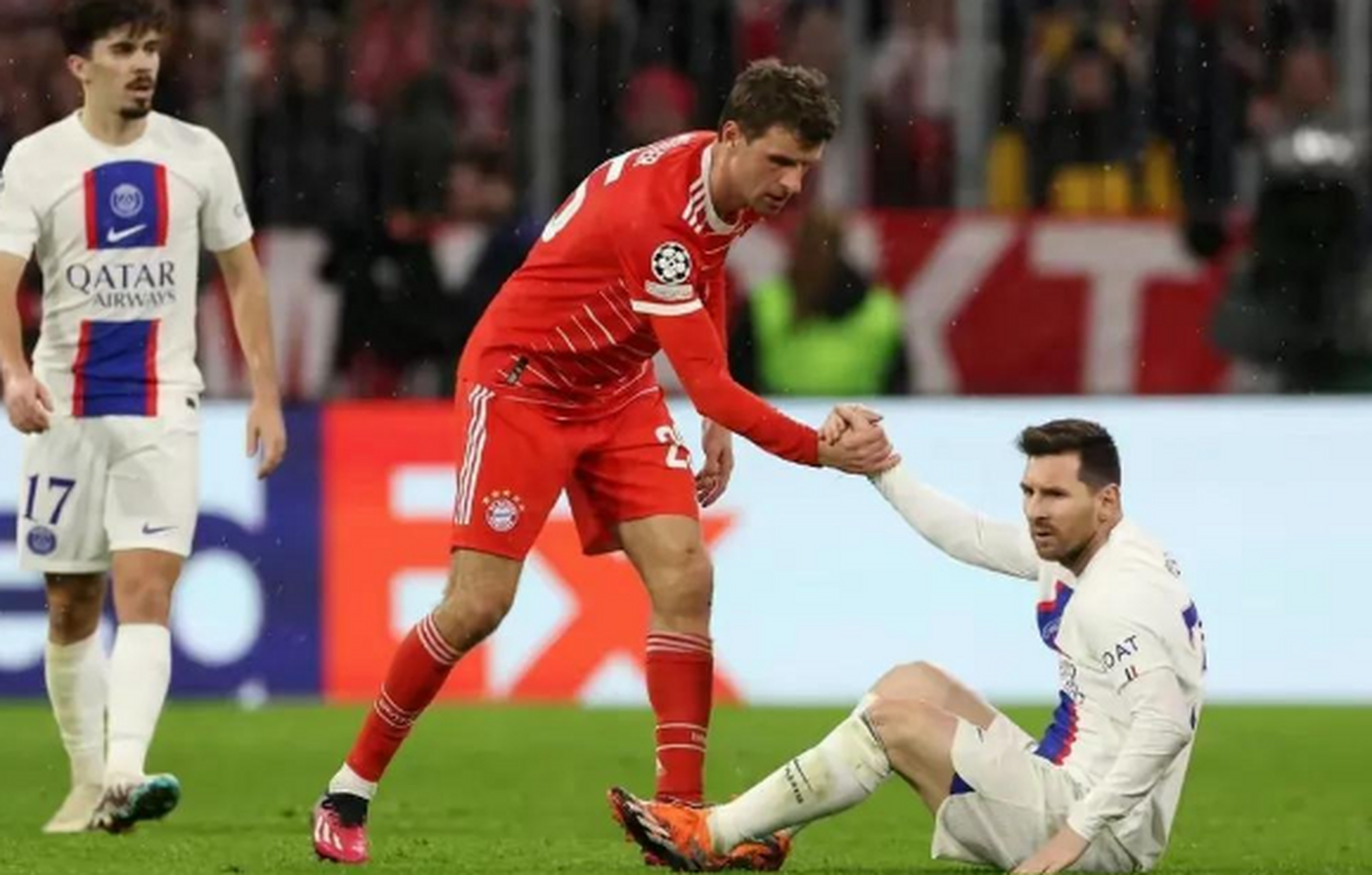 包含密尔沃基雄鹿迎德国杯关键赛,国际比赛日遗憾出局,引发热议,球队文化再被提及的词条 包含密尔沃基雄鹿迎德国杯关键赛,国际比赛日遗憾出局,引发热议,球队文化再被提及的词条